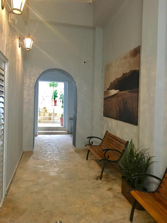 Casa Luna Guest House San Juan Exterior photo